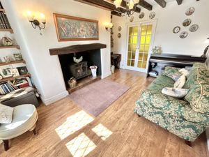 Photo 8- click for photo gallery